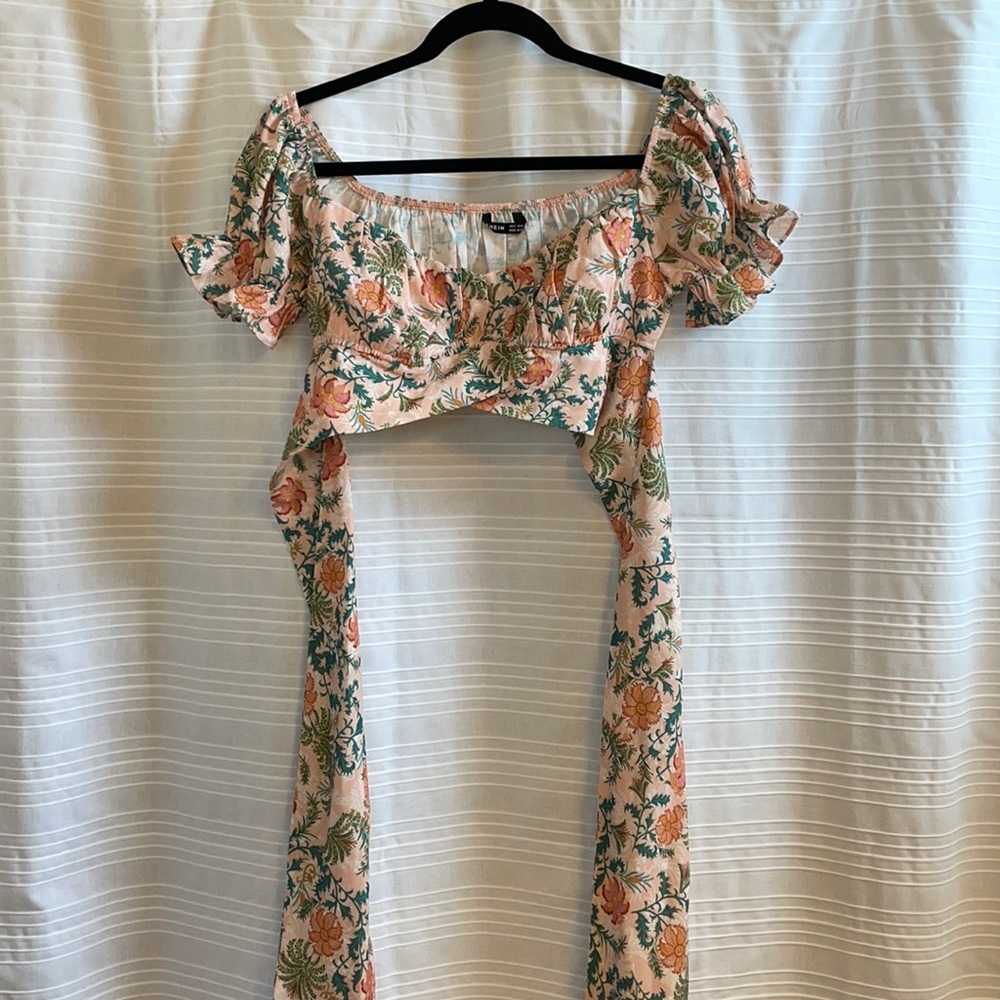 Floral crop top
